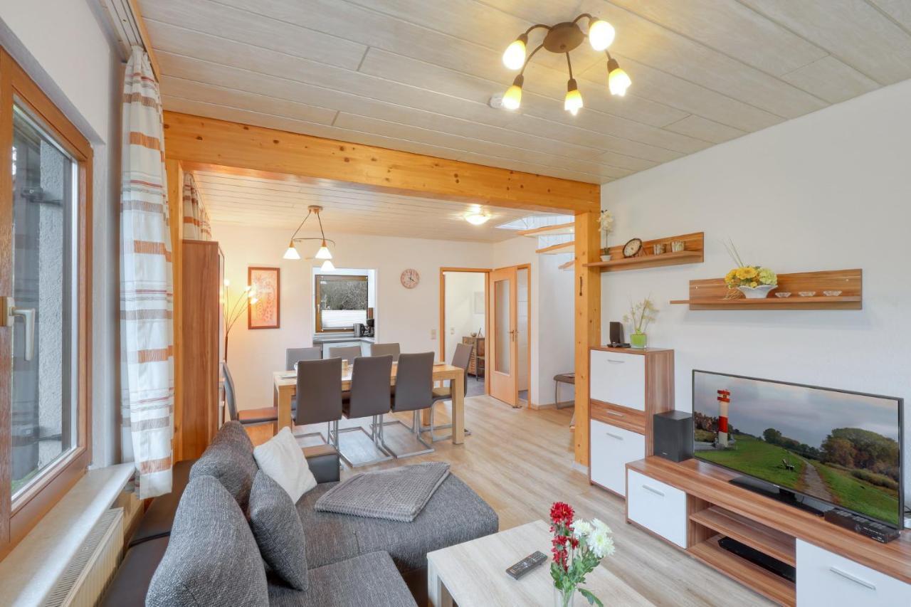 Seepark Kirchheim Ferienhaus bei Nina mit Sauna Exterior foto