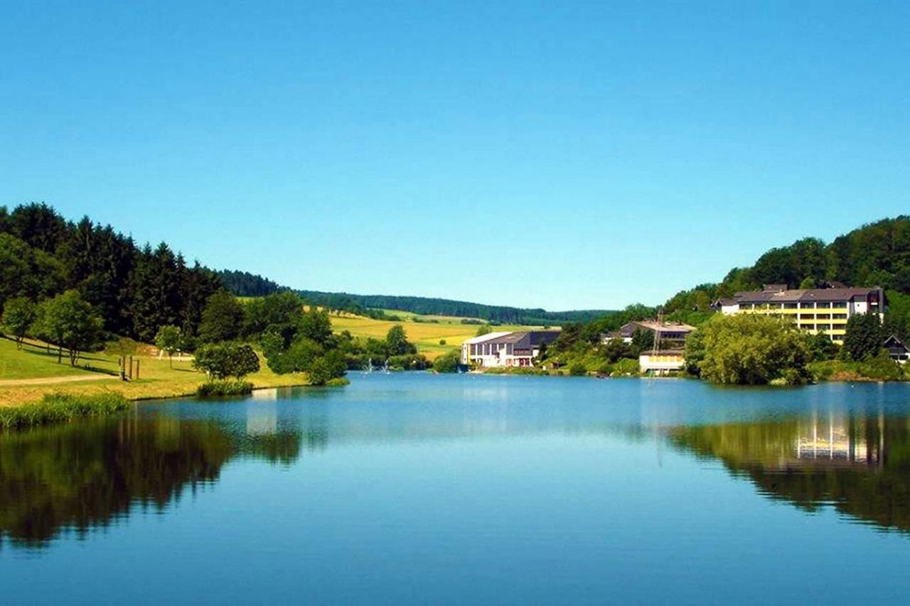 Seepark Kirchheim Ferienhaus bei Nina mit Sauna Exterior foto