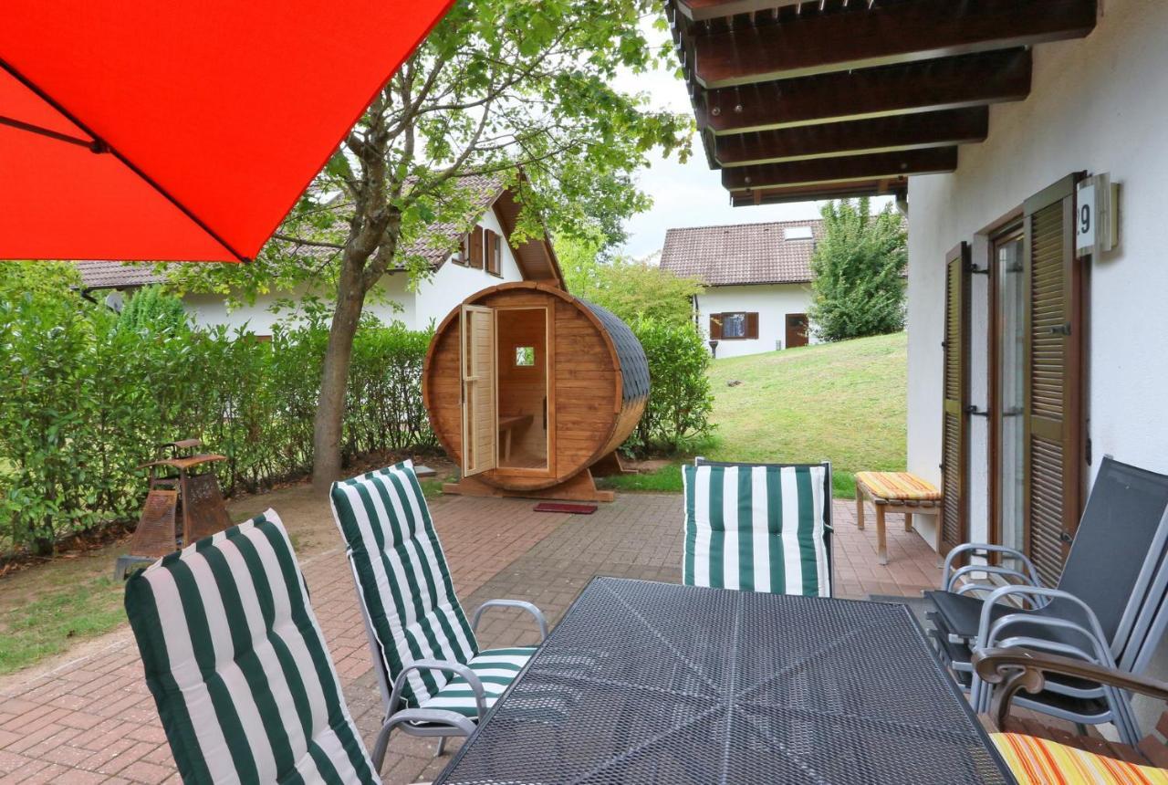 Seepark Kirchheim Ferienhaus bei Nina mit Sauna Exterior foto